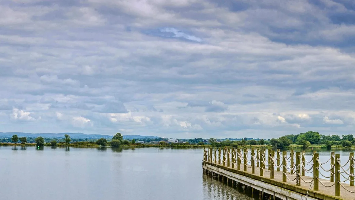 largest lake in Ireland