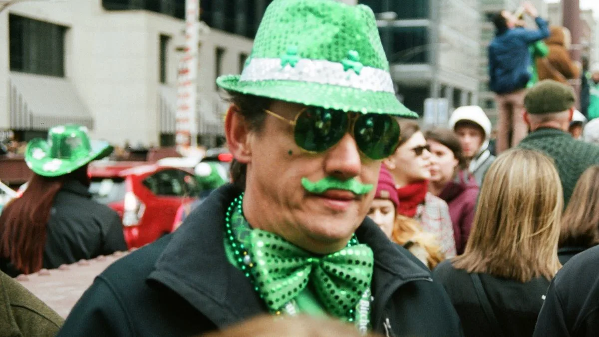 Should Irish Americans still identify as Irish?