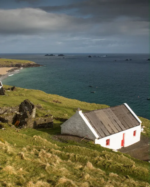 How to Move to Ireland and Start a New Life
