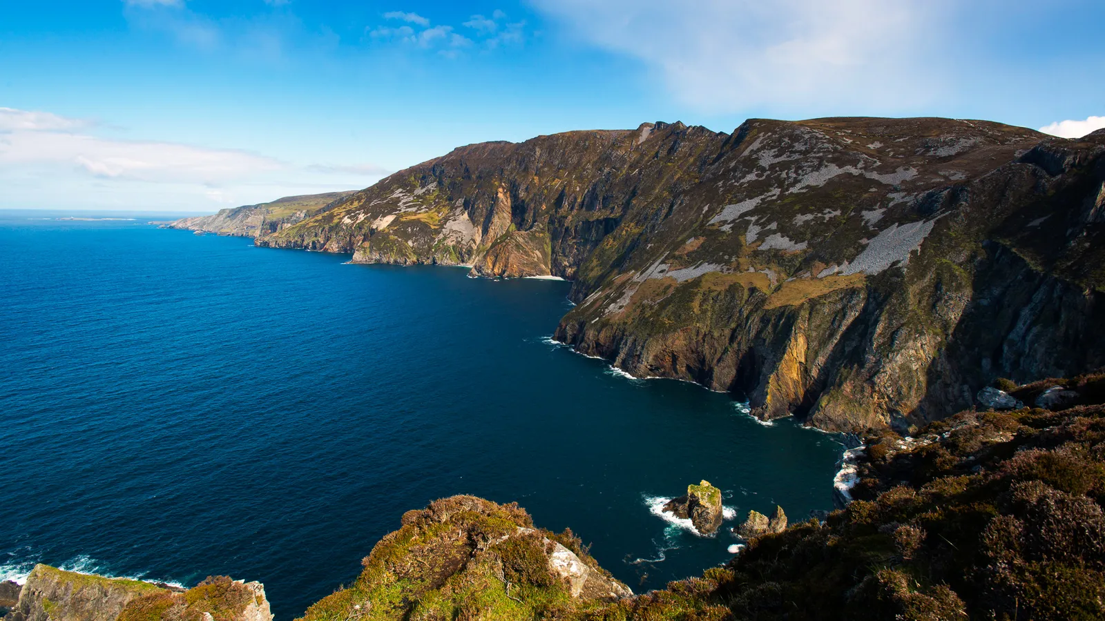 The dramatic Slieve League cliffs in County Donegal, heartland of sean-n&oacute;s singing in Ireland