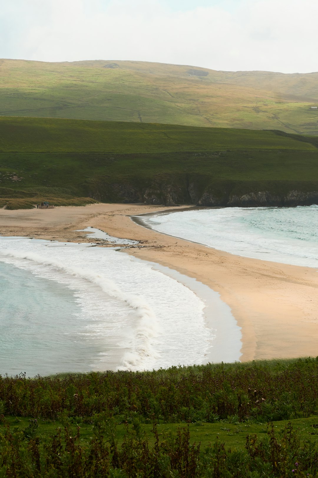 Carrickfinn Beach: A Serene Coastal Escape