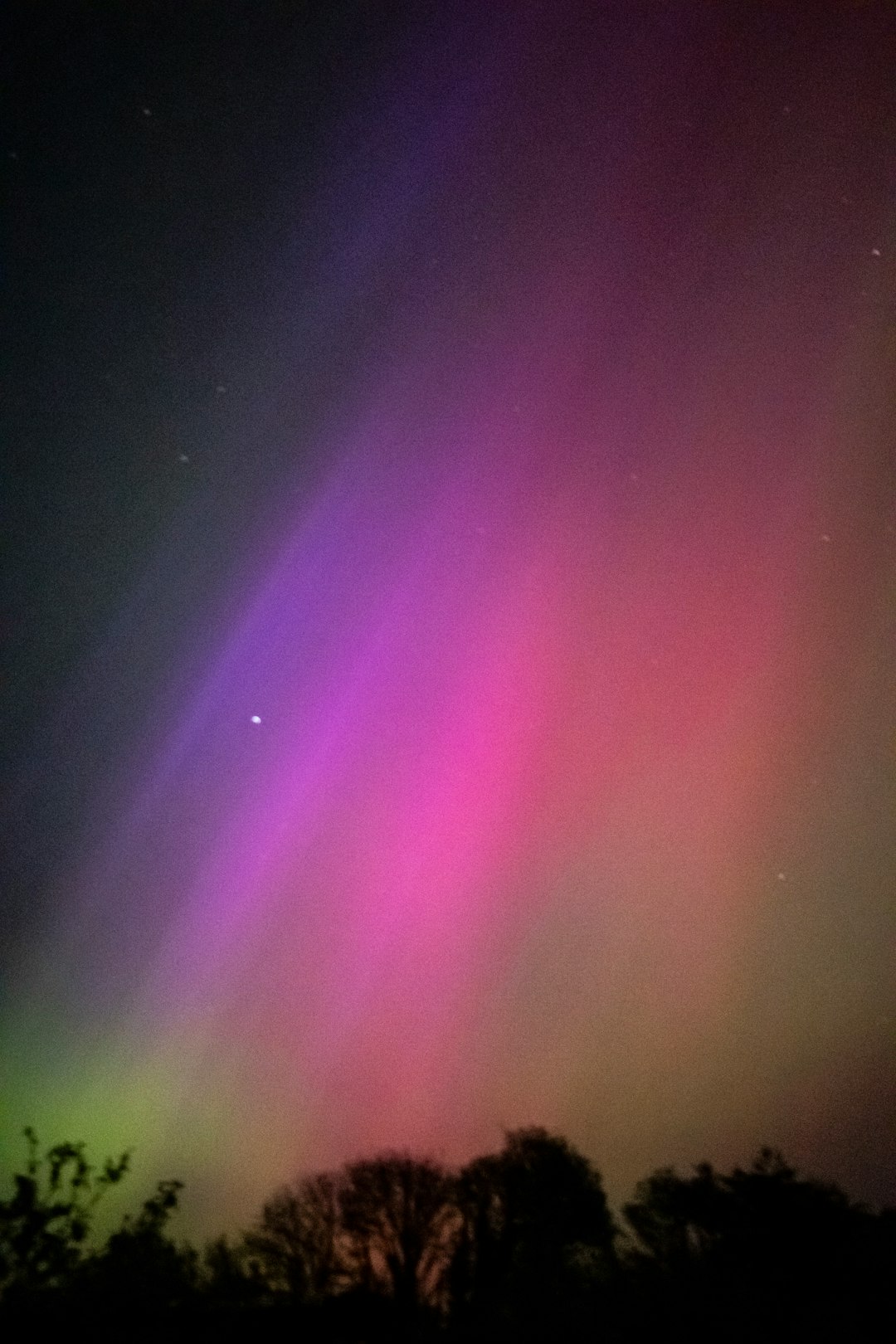 Chasing the Northern Lights in Ireland: A Magical Guide