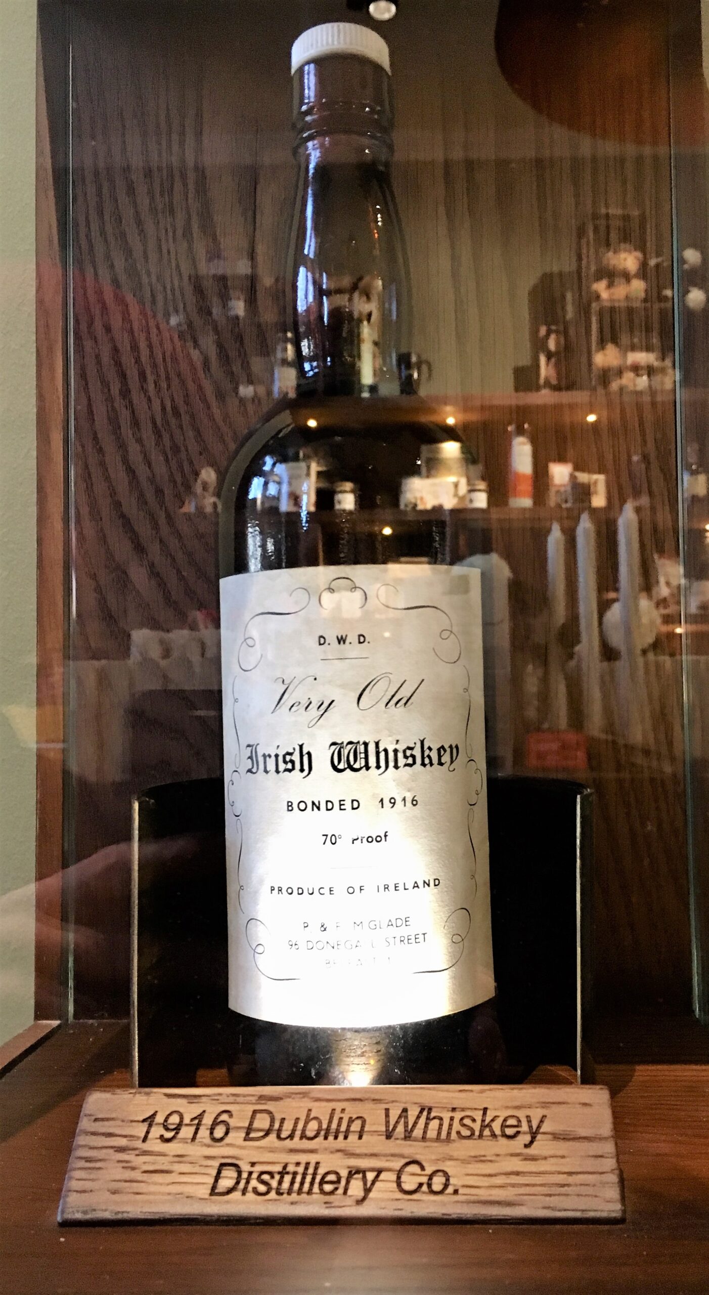 Irish Whiskey vs Scotch: Key Differences Explained for Beginners