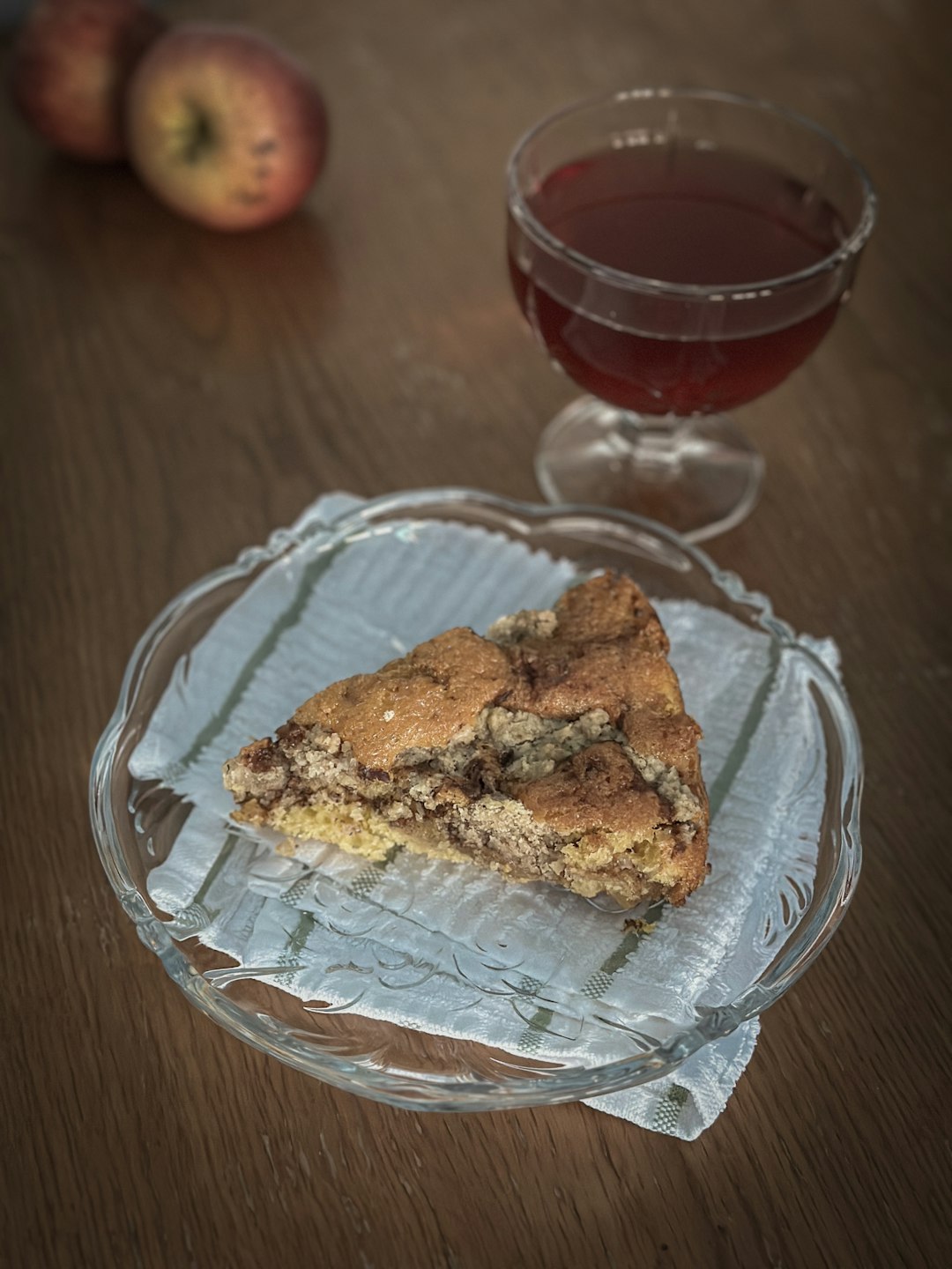 Soft Apple and Cinnamon Traybake Recipe for Irish Food Lovers