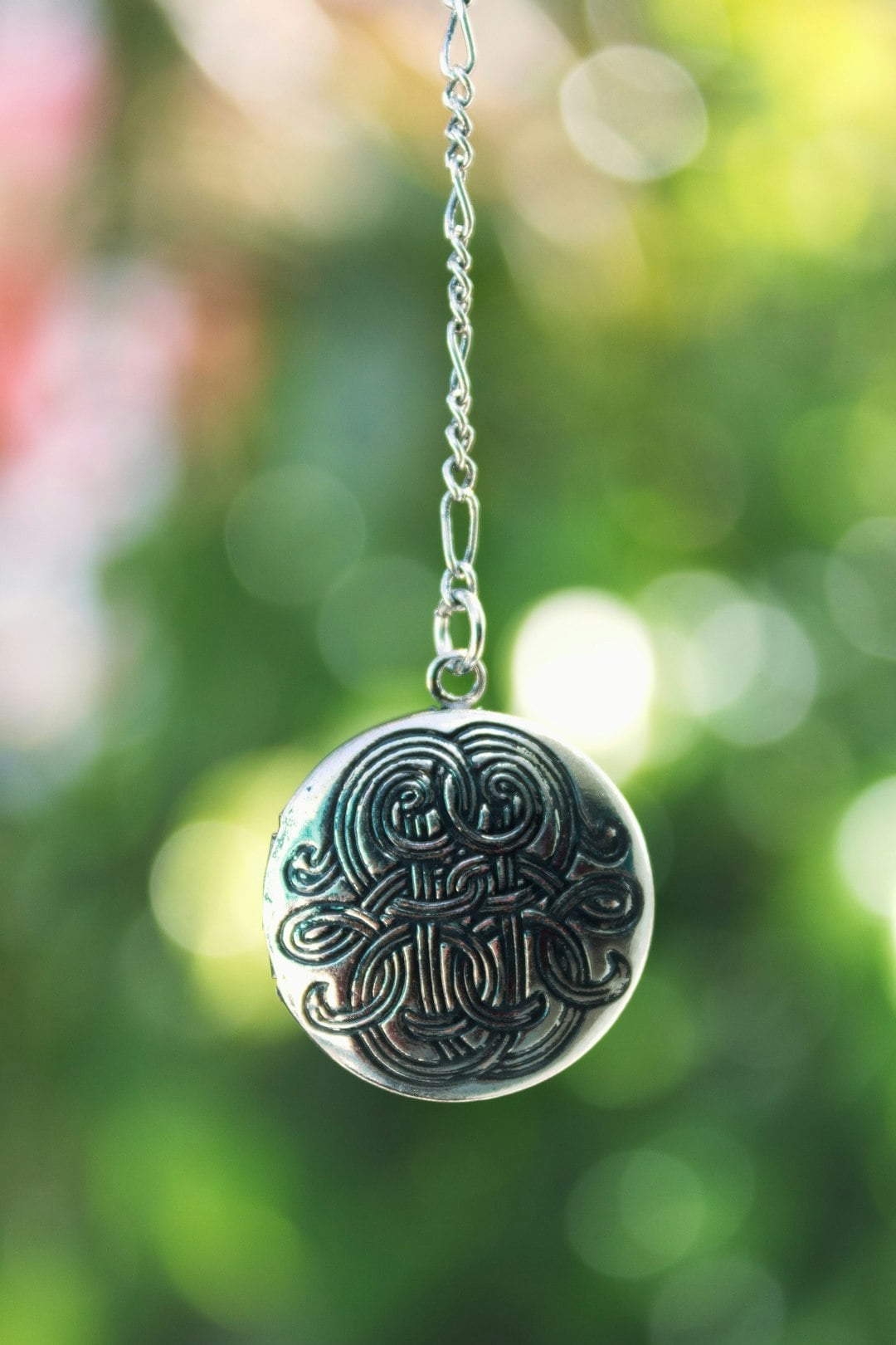 The Unbreakable Bond: The Celtic Symbol for Mother and Son