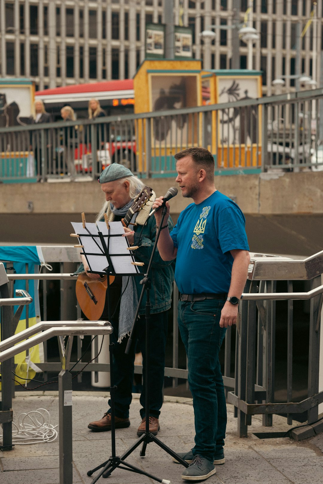 Why Every Irish Trad Session Has One Moment When the Whole Room Stops Breathing