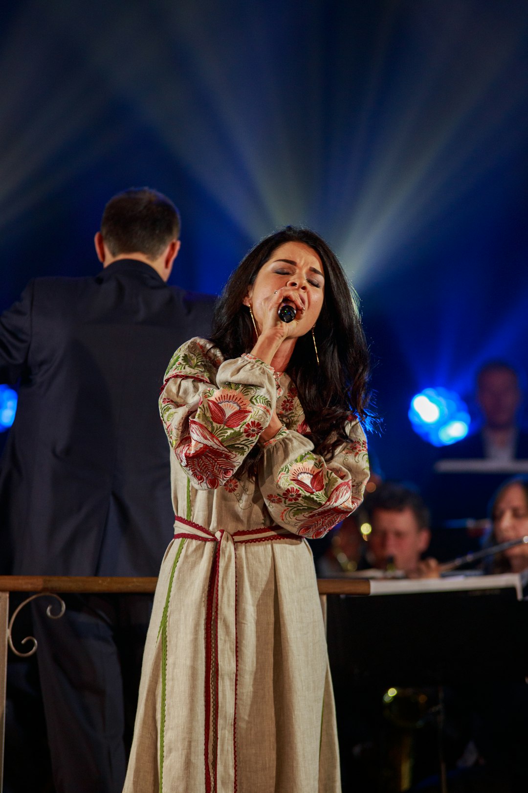 Why Sean-N&oacute;s Singing Makes Irish People Cry Even When They Don&rsquo;t Know the Words