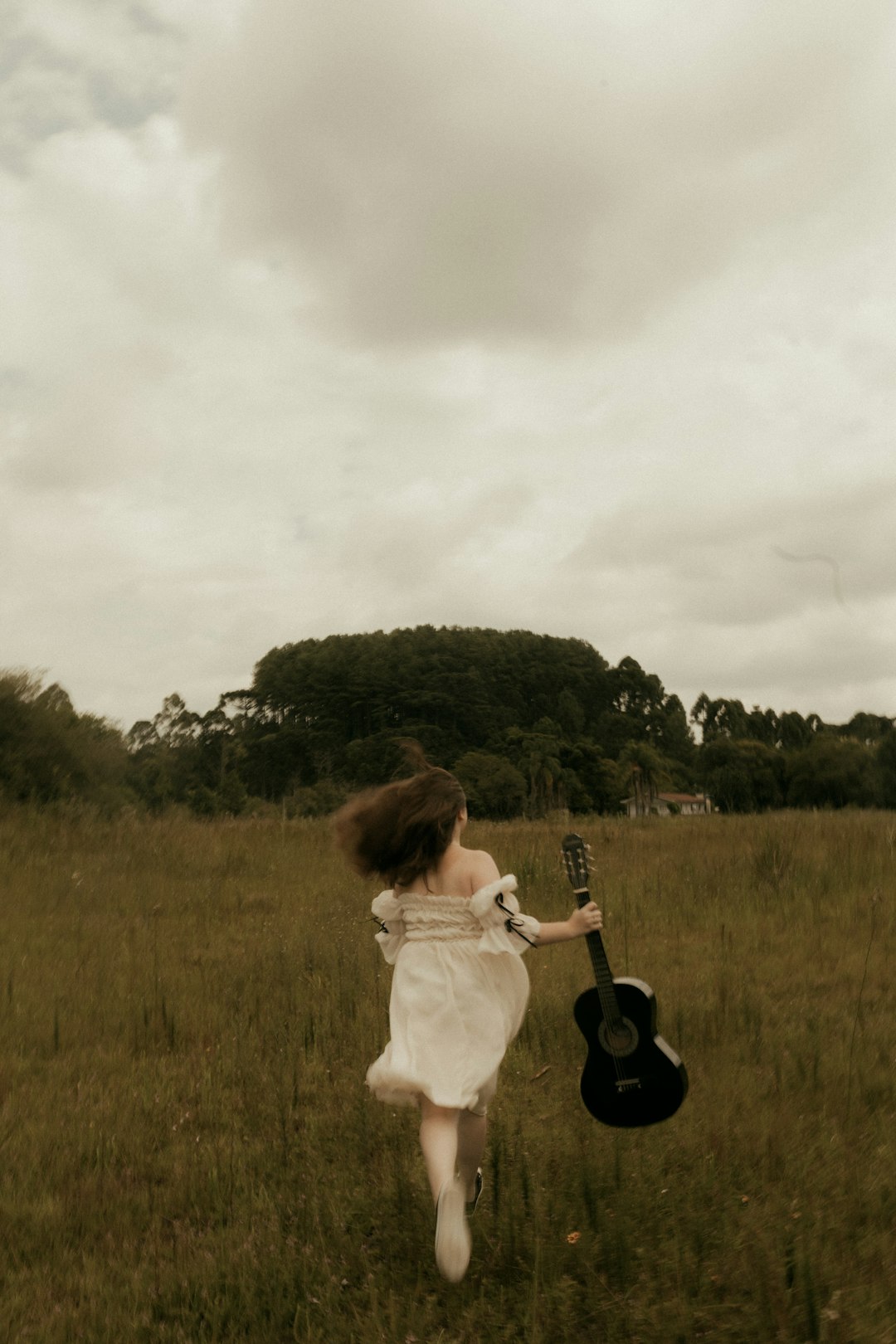 A Celtic Jewel: Emma Sophia&rsquo;s Touching Rendition of &ldquo;Danny Boy&rdquo;