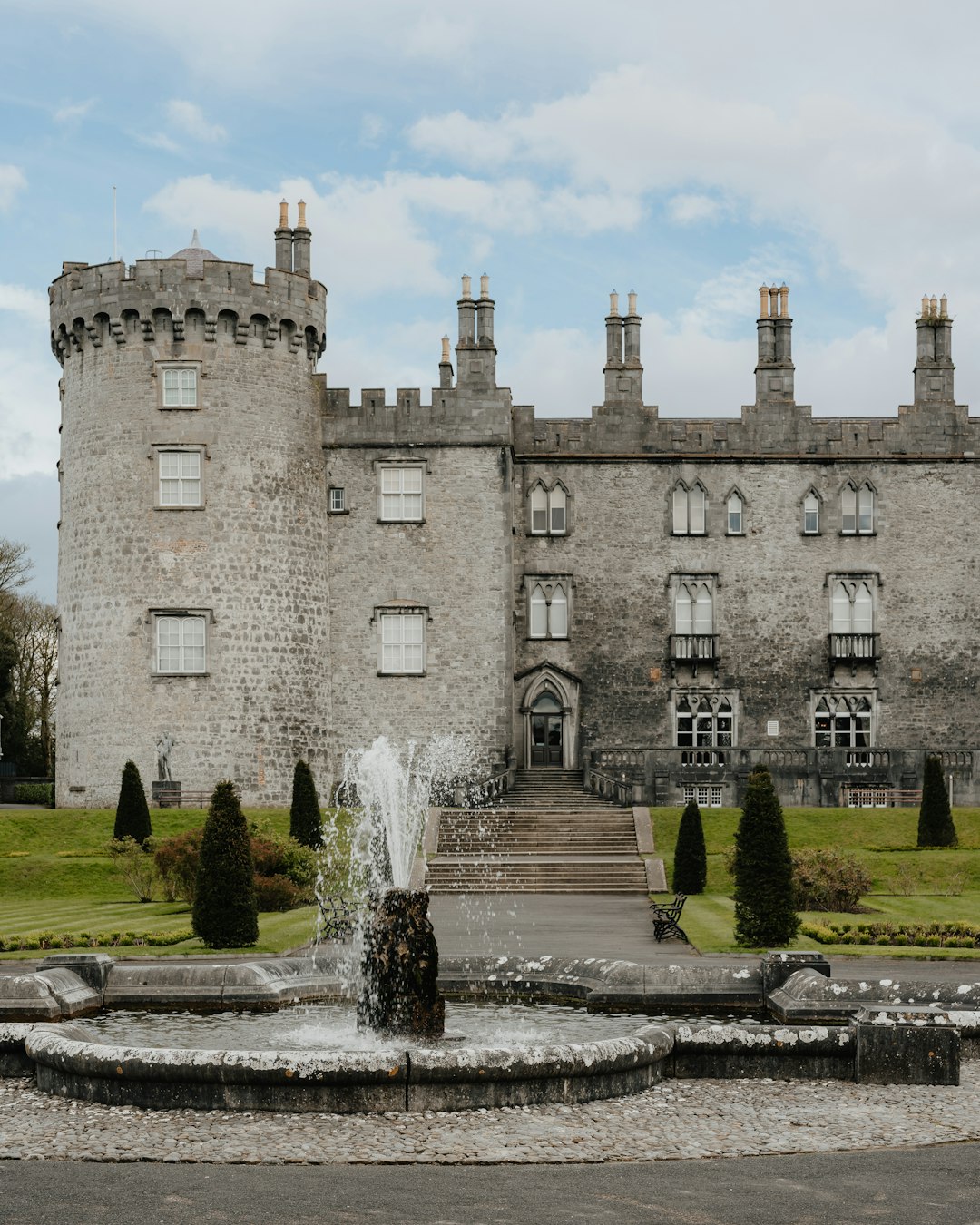 Best Hotels in Mayo: Comfort Amidst Natural Beauty