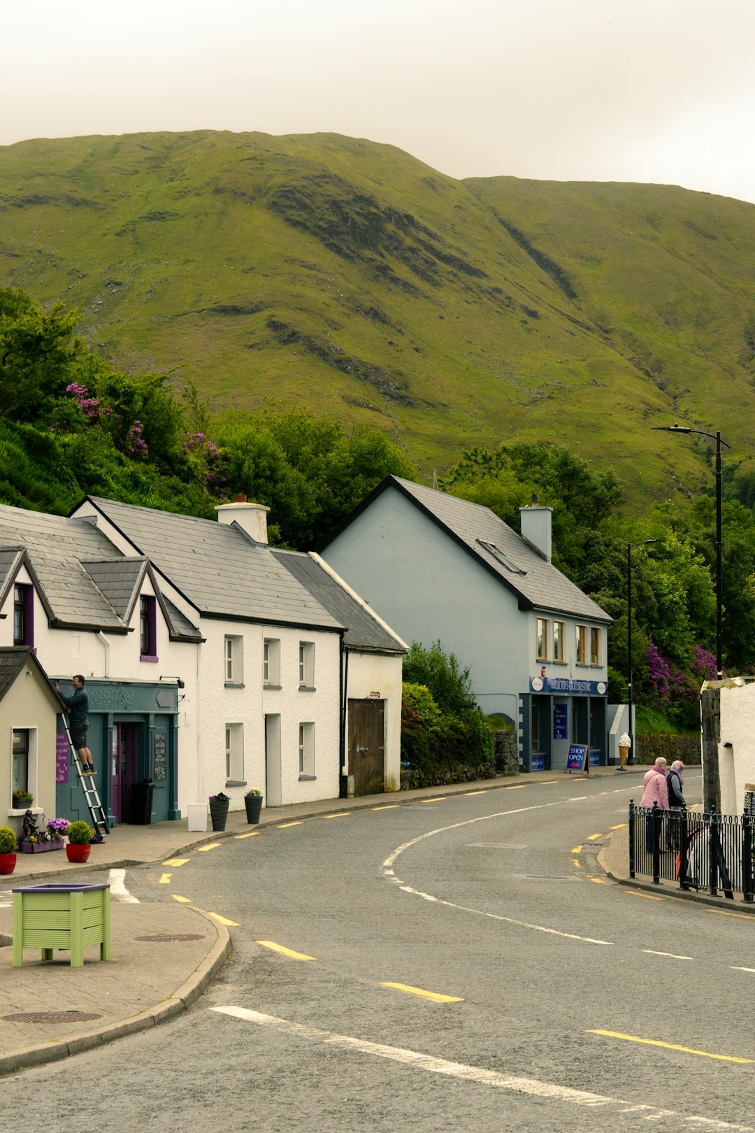 Best Pubs in Letterkenny: Where to Find the Craic