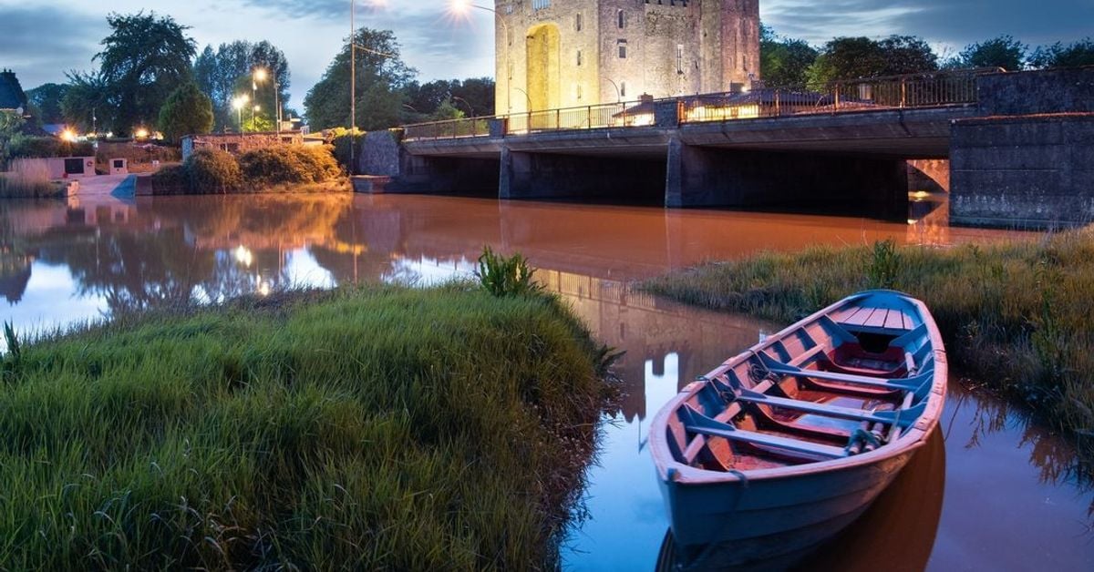 Bunratty Castle at dusk, County Clare, Ireland