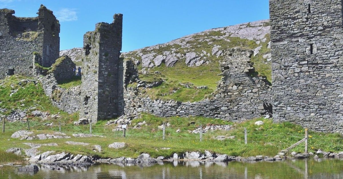 Dunlough Castle ruins at Three Castles Head, County Cork, Ireland