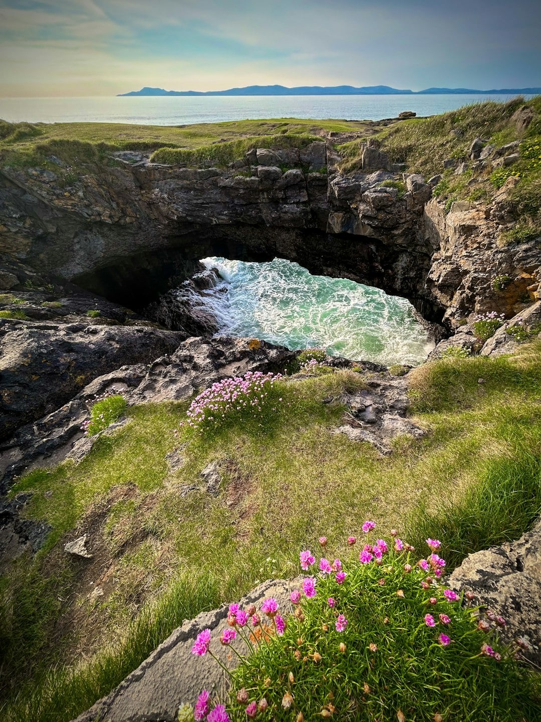 Exploring the Wormhole Inis Mór: Ireland’s Natural Wonder