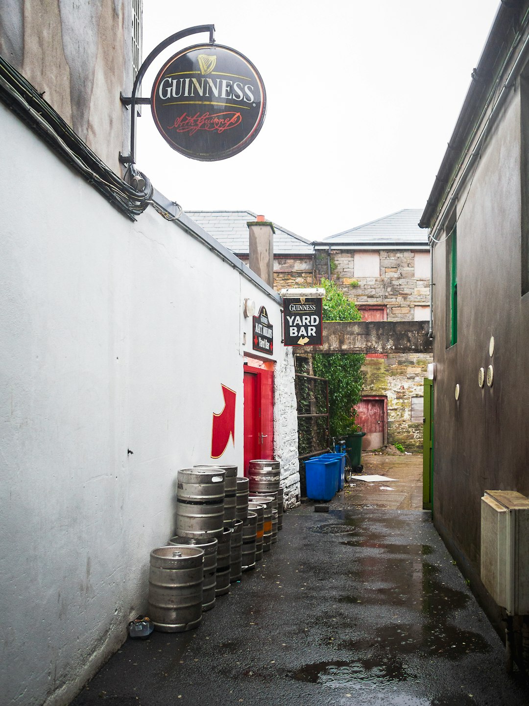See what happens when Conan O&rsquo;Brien visits the Guinness Storehouse in Dublin