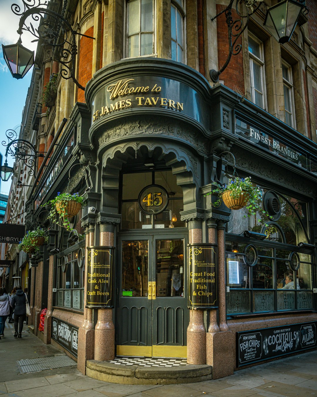 The Ancient Dublin Pub Where Ireland&rsquo;s Revolutionaries Once Planned a Nation