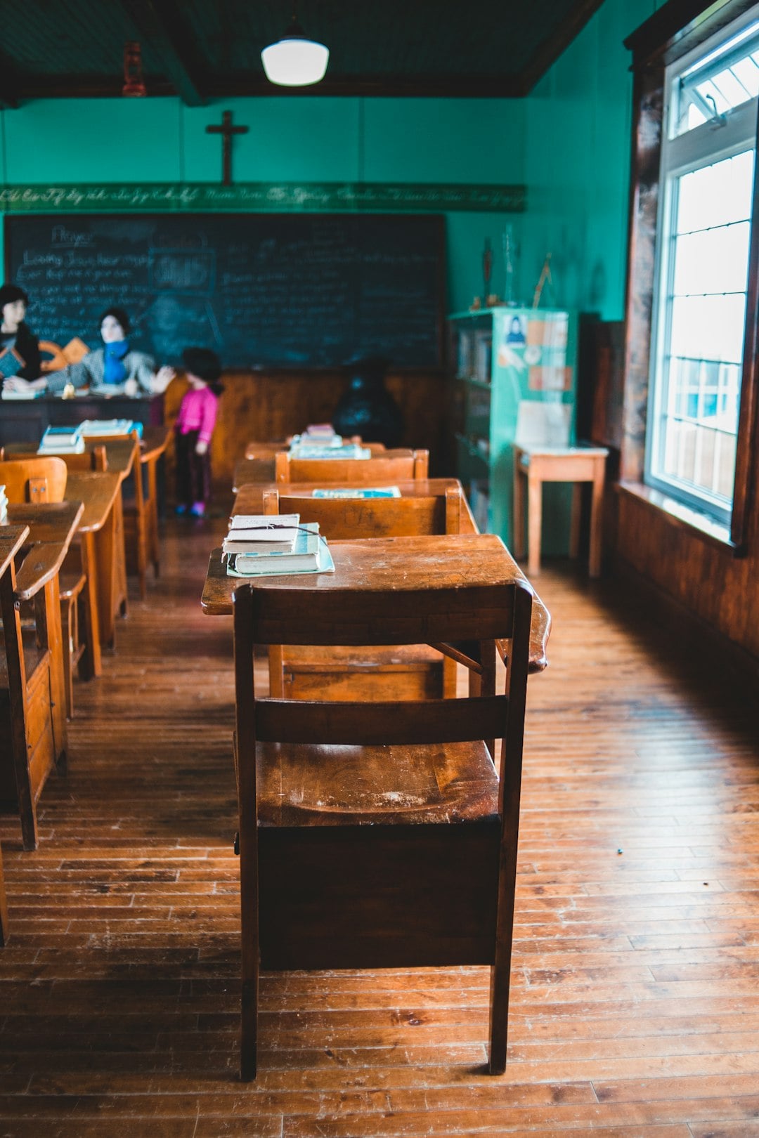 Sending Your Kids to School in Ireland: A 2026 Guide for American Families