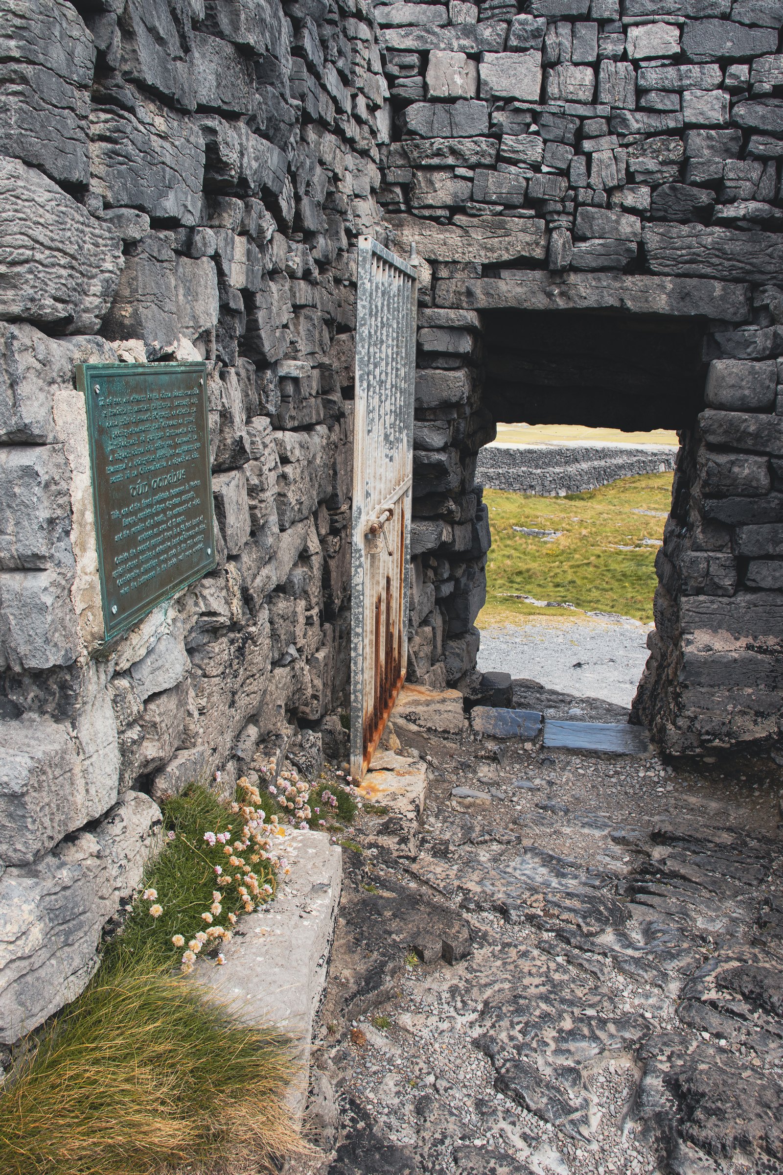 Inis M&oacute;r (Aran Islands), Ireland