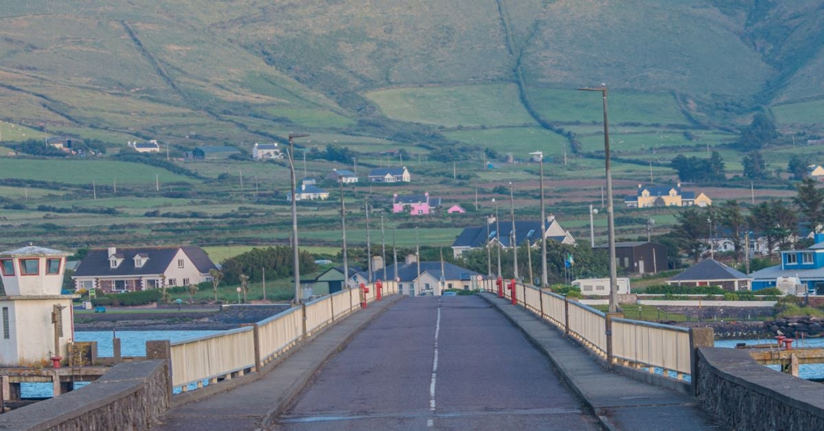 Portmagee village on the Iveragh Peninsula, County Kerry, Ireland