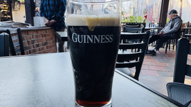 traditional Irish pub folk song
