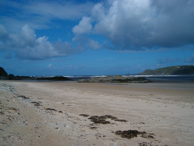 Sandy strand on Trawbreaga Bay at Doagh Isle, Inishowen, near Five Finger Strand, Co. Donegal