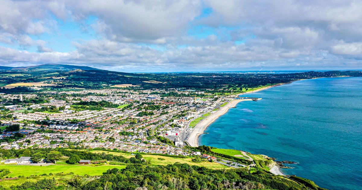 Towns & Coastal Gems