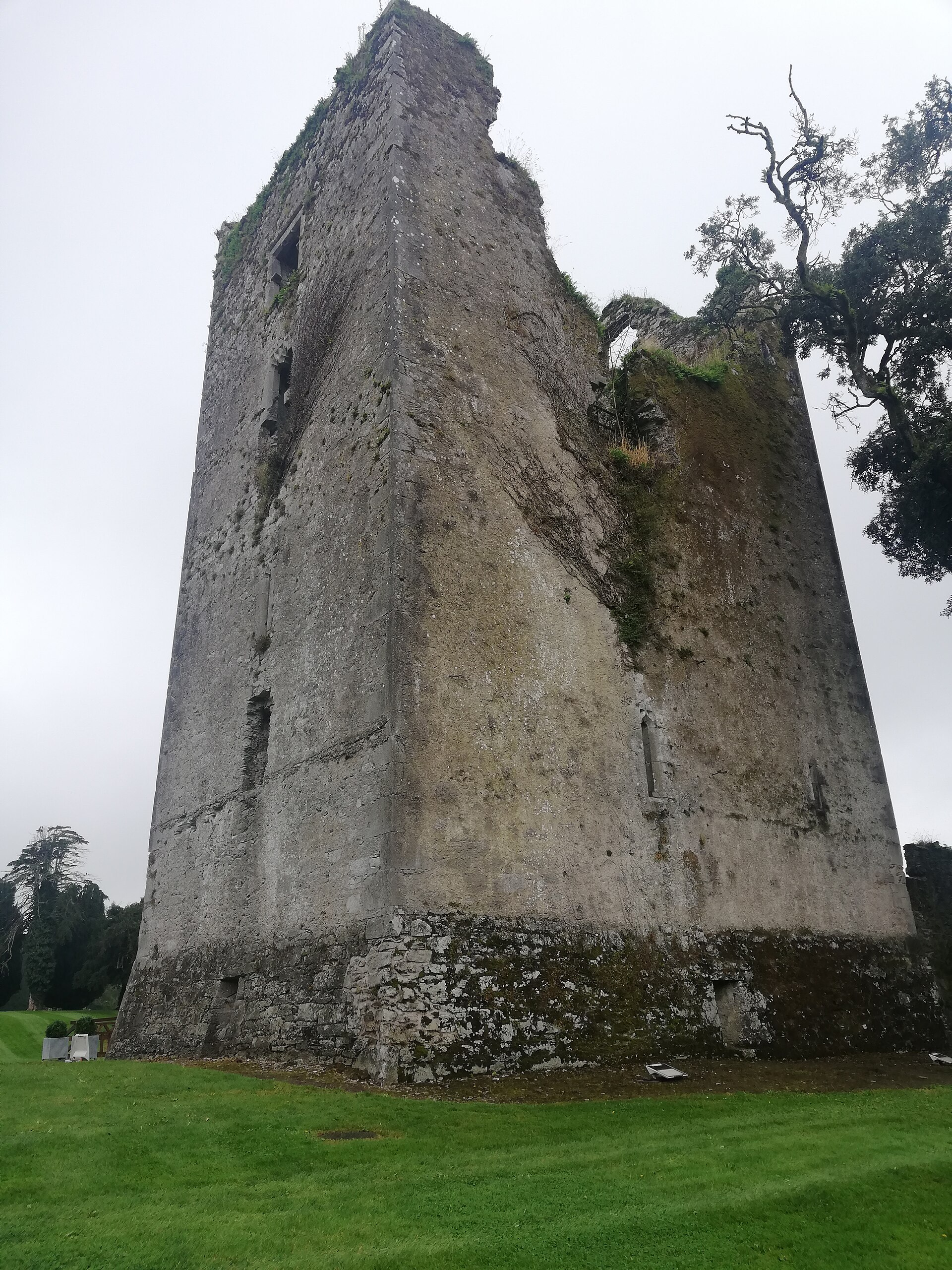 Why Every Irish Clan Once Had Its Own Stone Tower — and What Happened Inside