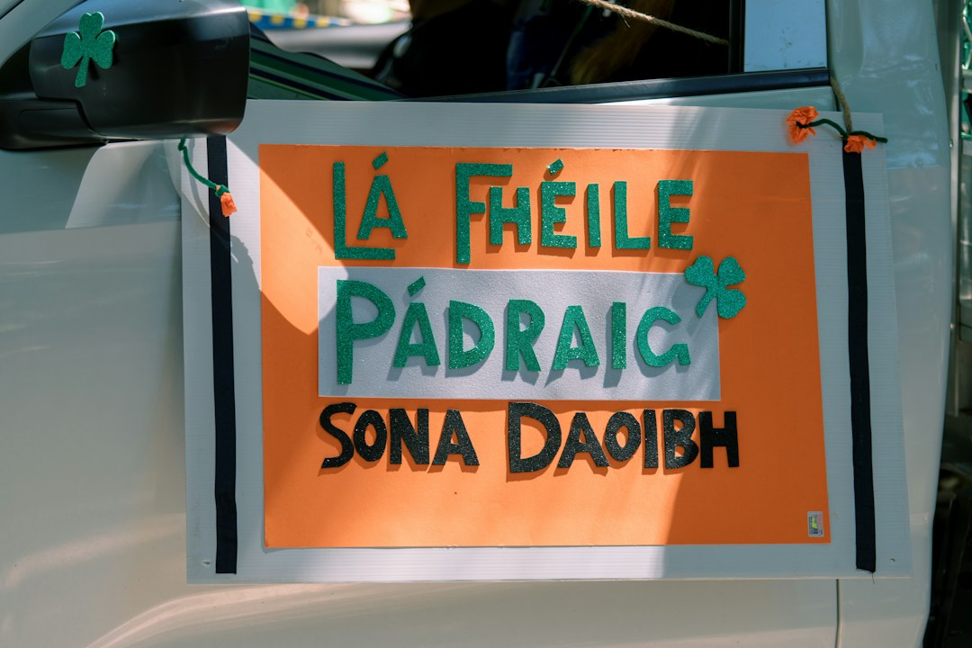 How to Say Merry Christmas in Irish: Greetings, Meanings and When to Use Them