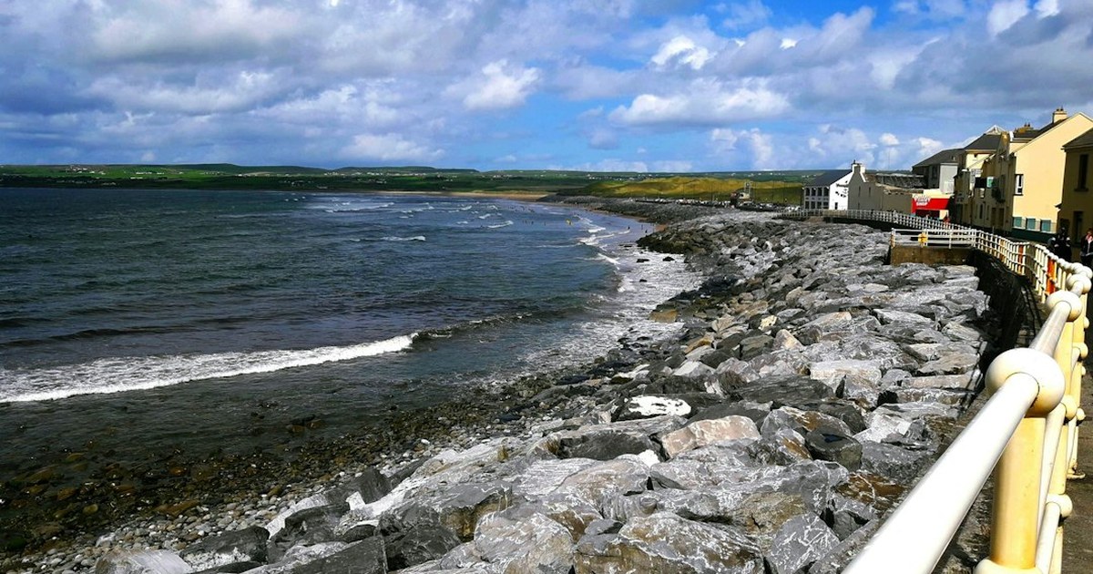 Lahinch and the Atlantic Coast Villages