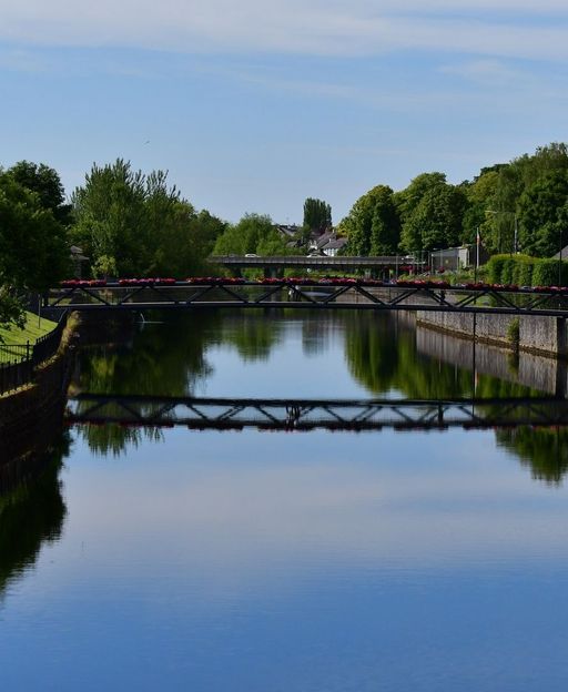 River Nore flowing through Kilkenny city, County Kilkenny, Ireland